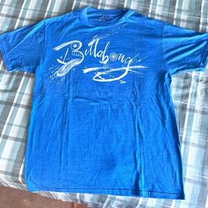Men’s medium billabong T-shirt medium light use. Fast shipping.